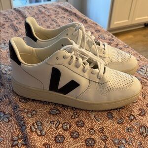 Veja White Leather Sneakers with Black V Logo